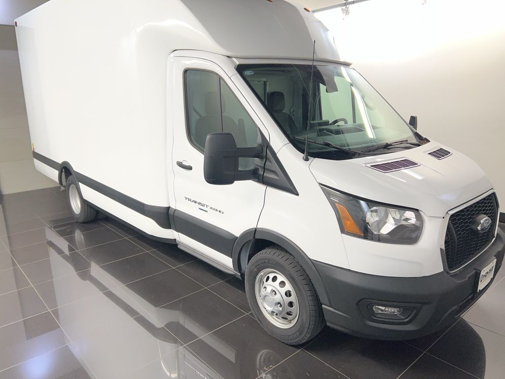 2025 Ford Transit-350 Base