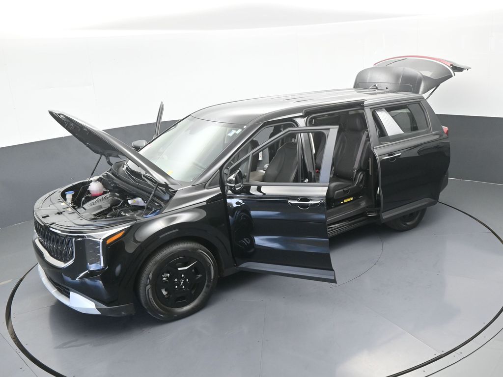 Used 2025 Aurora Black Pearl Kia LXS image 62