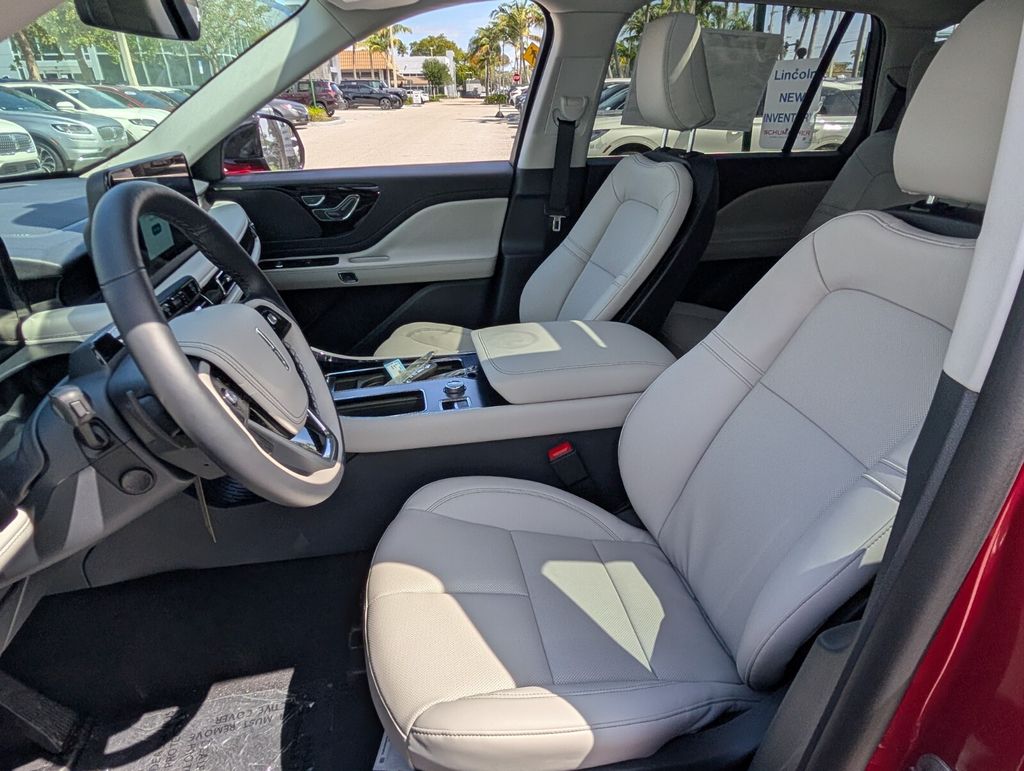 new 2026 Lincoln Aviator car, priced at $62,135