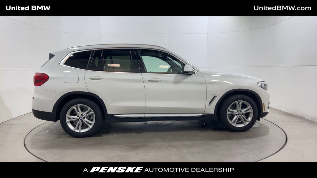 Thumbnail: 2019 BMW X3 - 9