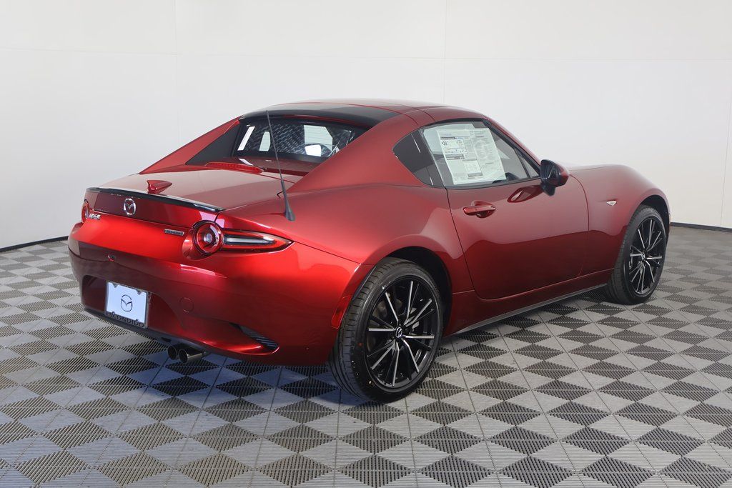 2025 Mazda MX-5 Miata Grand Touring 2