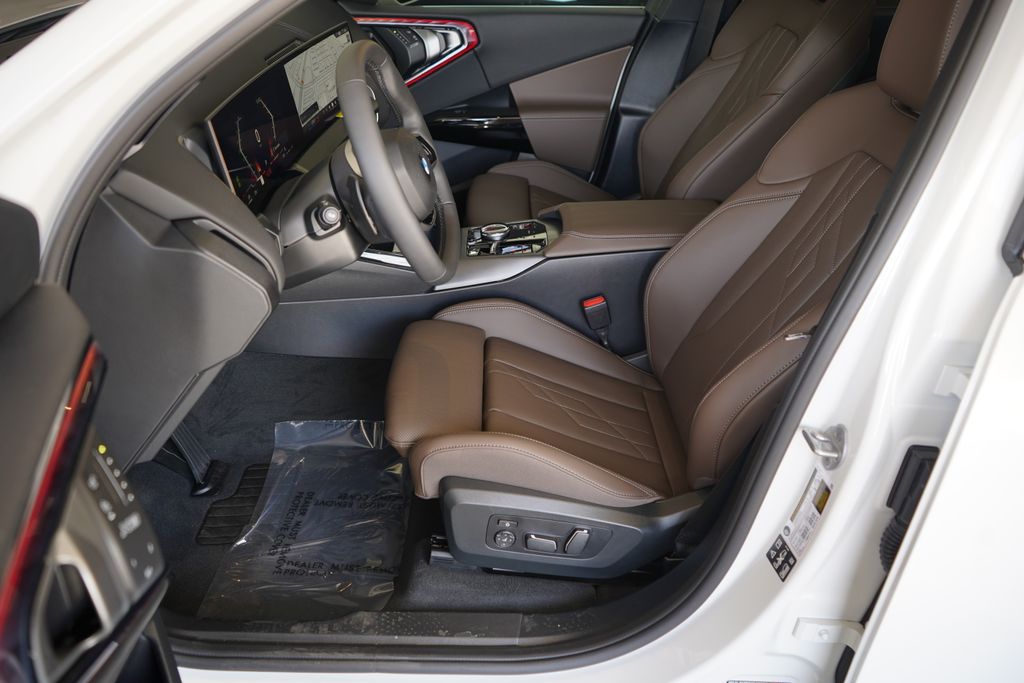 Thumbnail: 2026 BMW X3 - 11