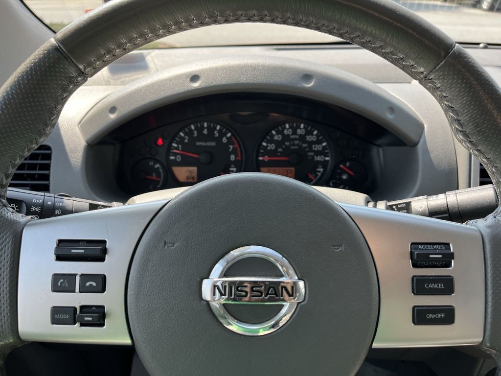 2016 Nissan Frontier SV photo