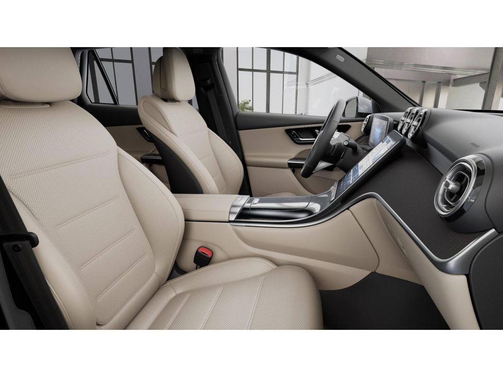 Thumbnail: 2026 Mercedes-Benz GLC - 4