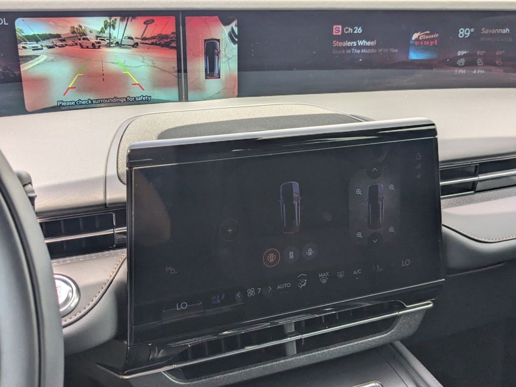 2025 Lincoln Nautilus Hybrid Premiere