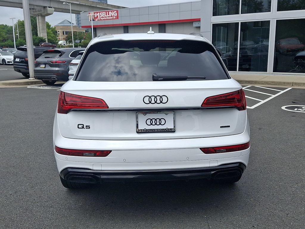 Thumbnail: 2024 Audi Q5 - 5