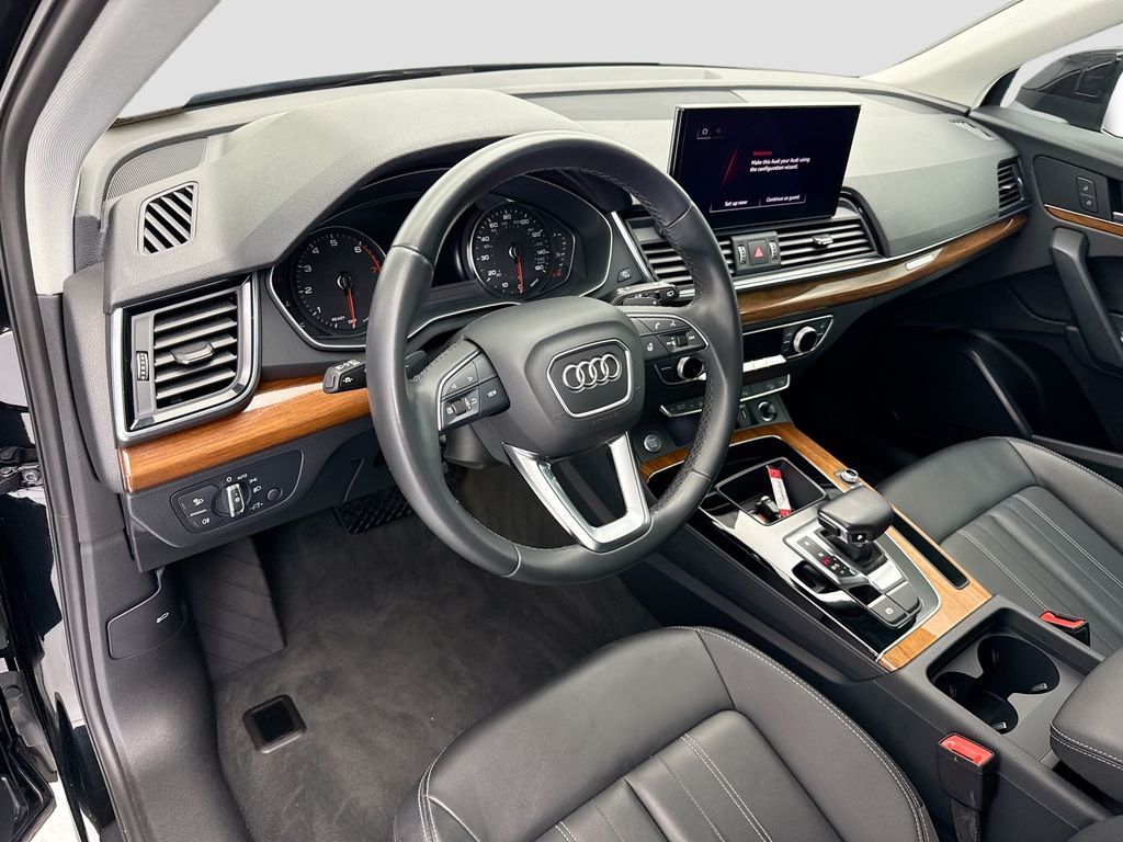 Thumbnail: 2023 Audi Q5 - 9