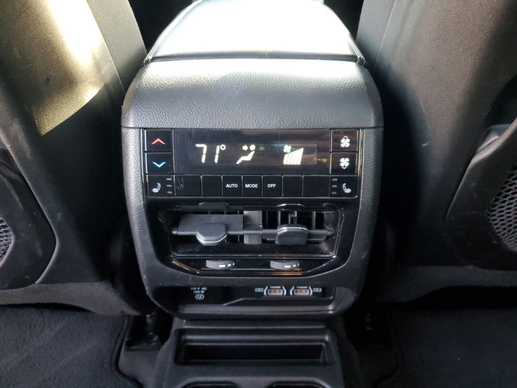 Used Car 2023 Jeep Grand Cherokee L  Limited For Sale Under $30,000 In Austin, Texas