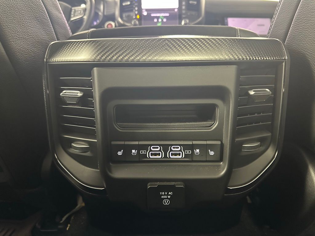Thumbnail: 2025 RAM 1500 - 21