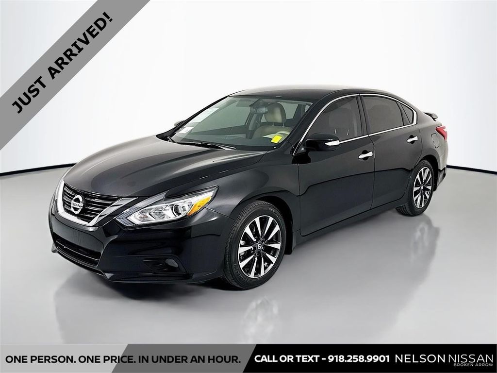 Super Black Clearcoat 2016 Nissan Altima 2.5 SL Sedan Front-Wheel Drive Continuously Variable Transmission