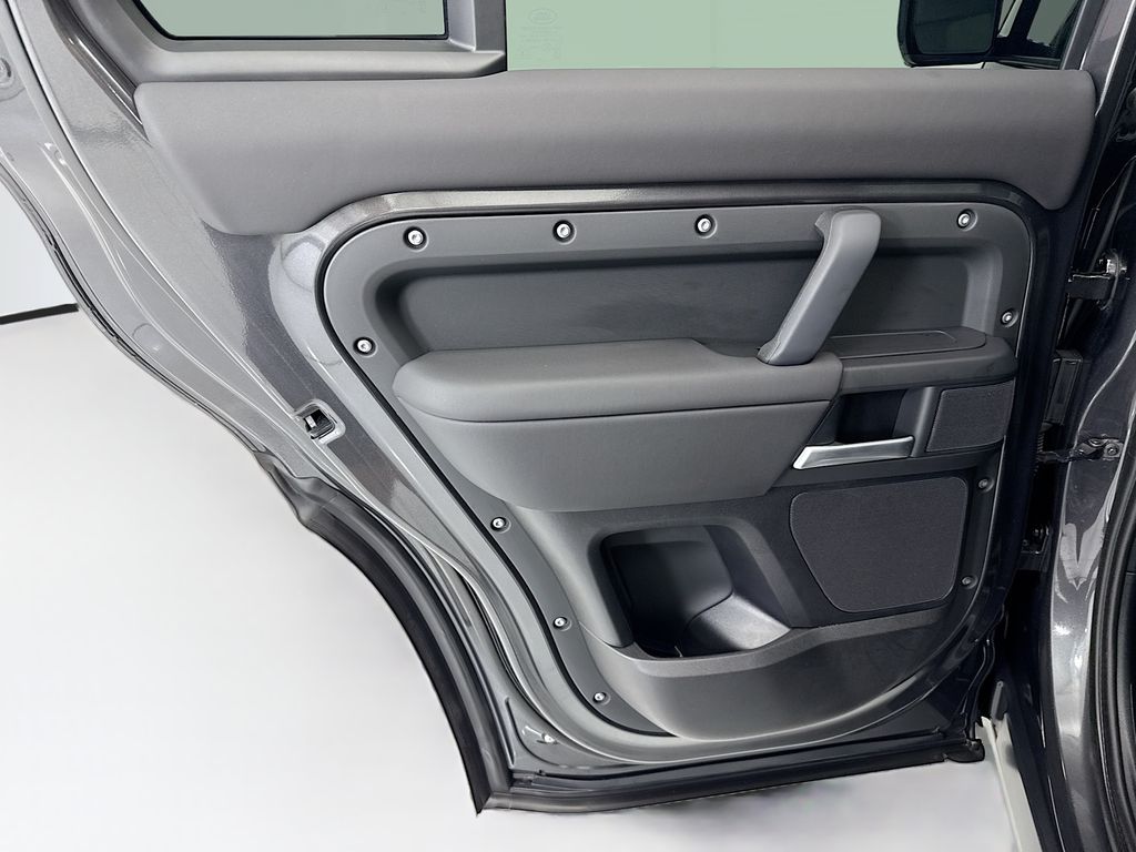 Thumbnail: 2026 Land Rover Defender - 25