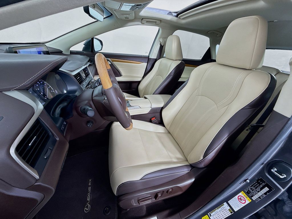 Thumbnail: 2018 Lexus RX - 21