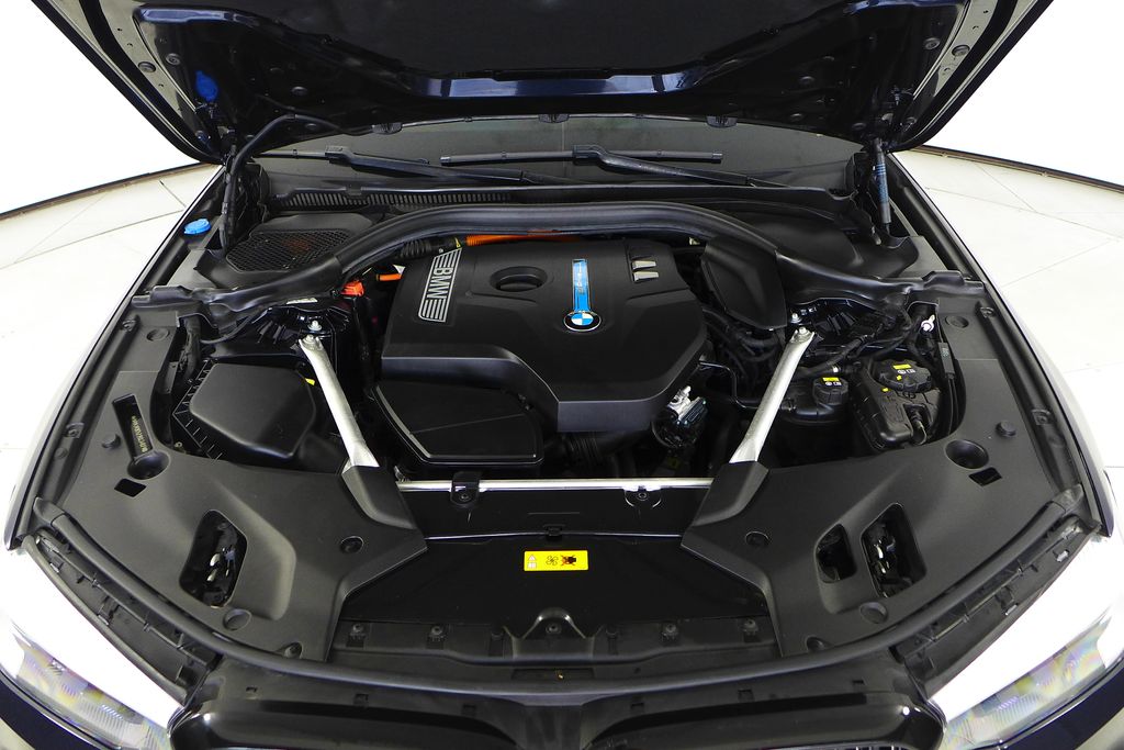 Thumbnail: 2018 BMW 5 Series - 6