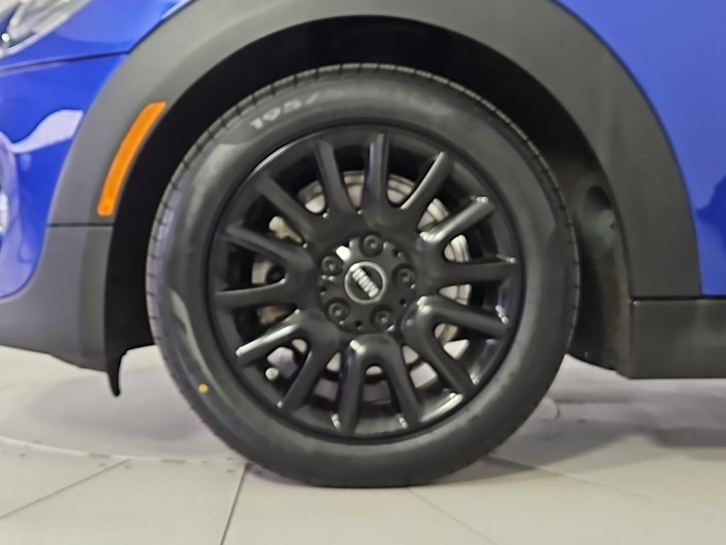 Thumbnail: 2019 MINI Cooper - 5