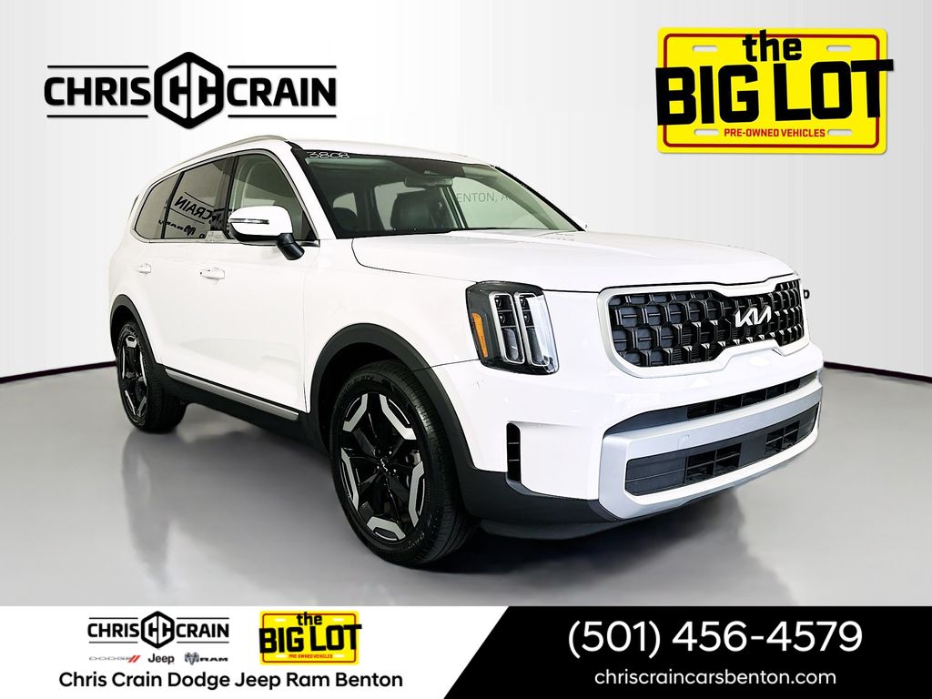 White Pearl 2024 Kia Telluride SUV / Crossover Front-Wheel Drive 8-Speed Automatic
