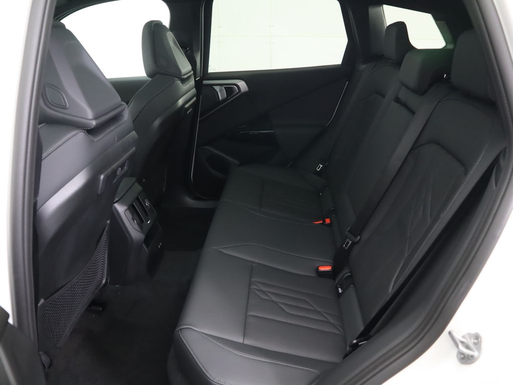 Thumbnail: 2026 BMW X3 - 23