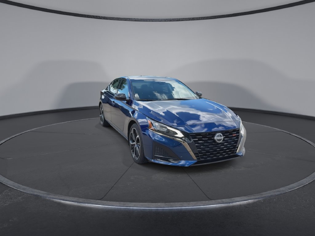 Thumbnail: 2023 Nissan Altima - 3