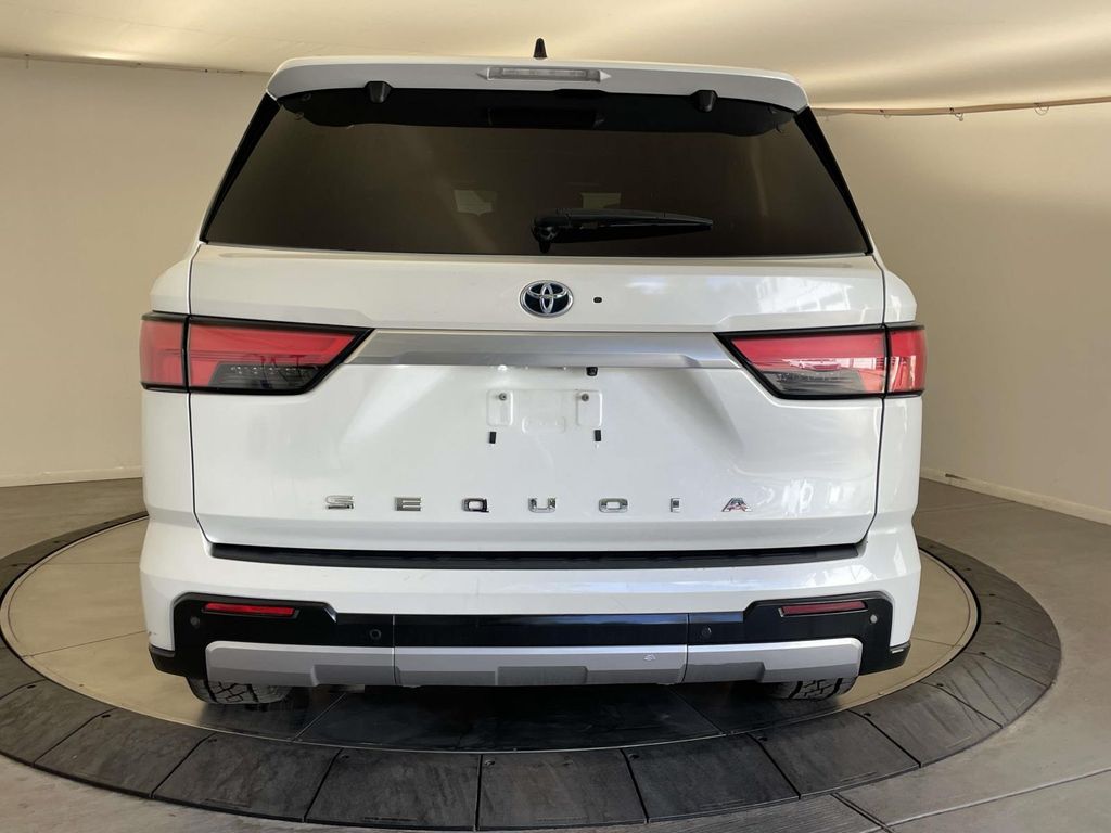 2023 Toyota Sequoia Capstone - 5