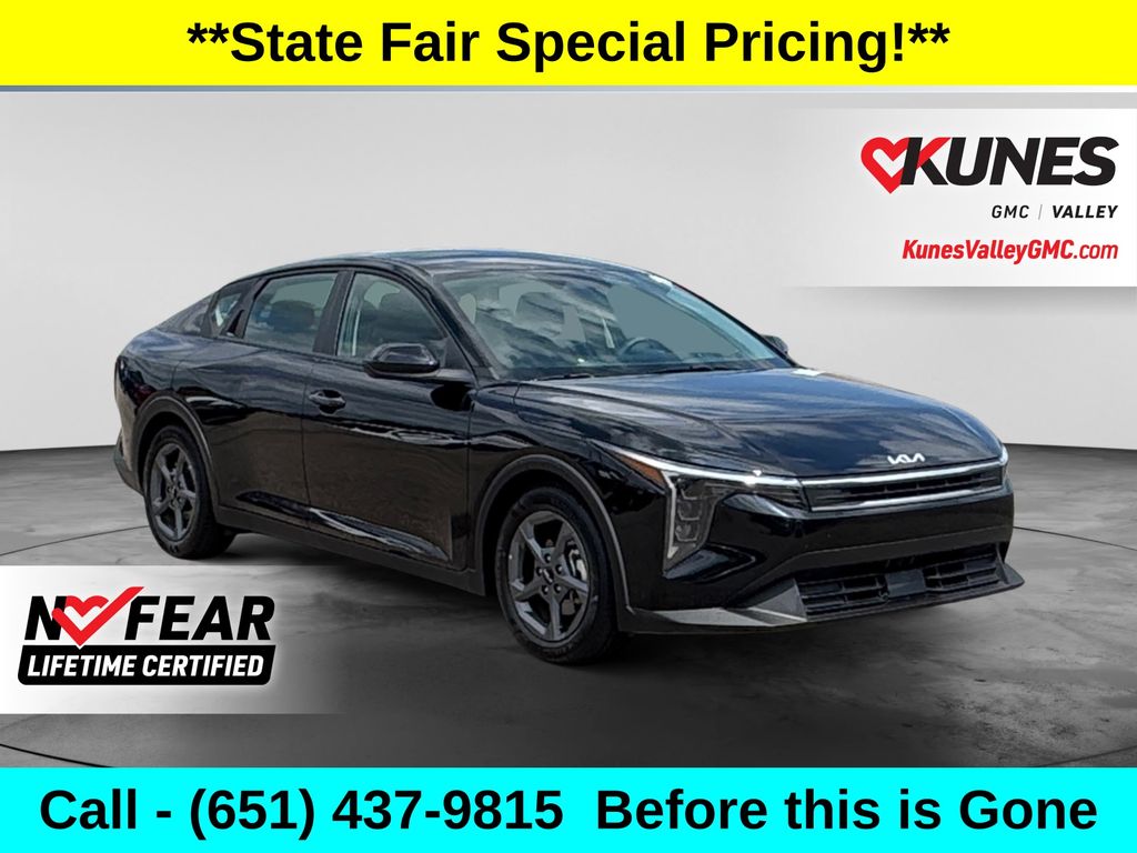 Aurora Black Pearl 2025 Kia K4 Sedan Front-Wheel Drive Continuously Variable Transmission