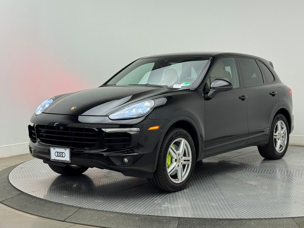 2016 Porsche Cayenne S E-Hybrid 4