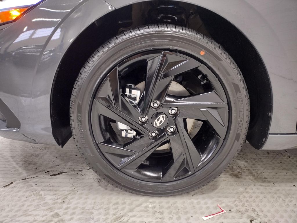 2026 Hyundai Elantra Hybrid SEL Sport