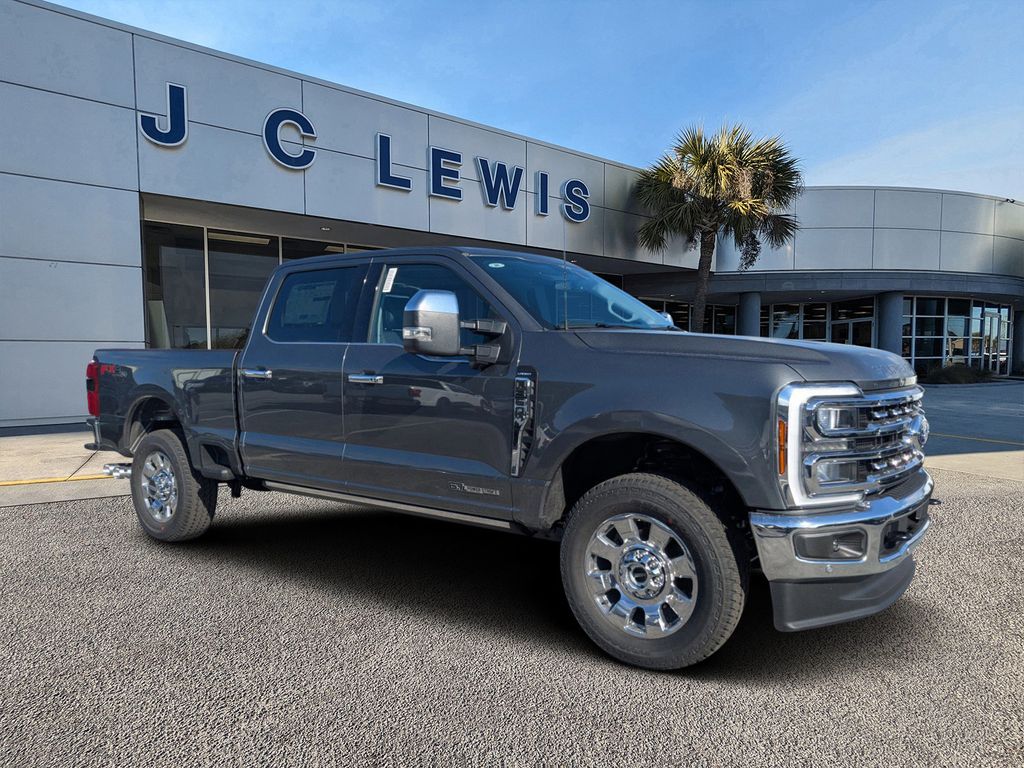 2026 Ford F-350 Super Duty Lariat Crew Cab 4WD