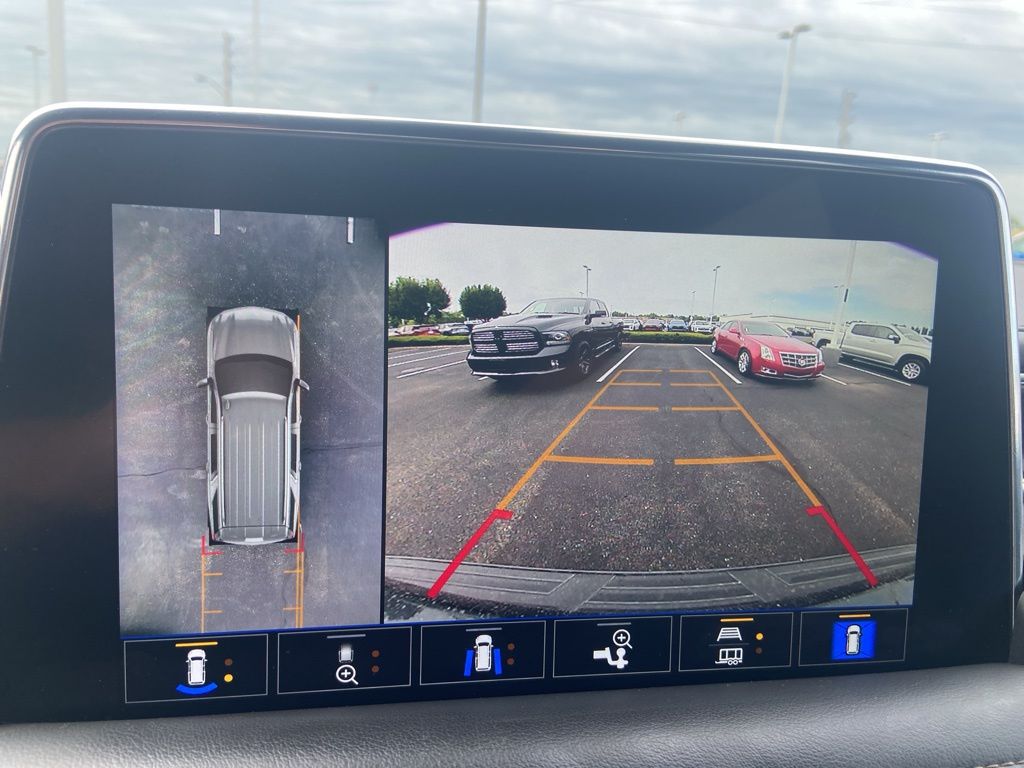 Thumbnail: 2021 Chevrolet Suburban - 24