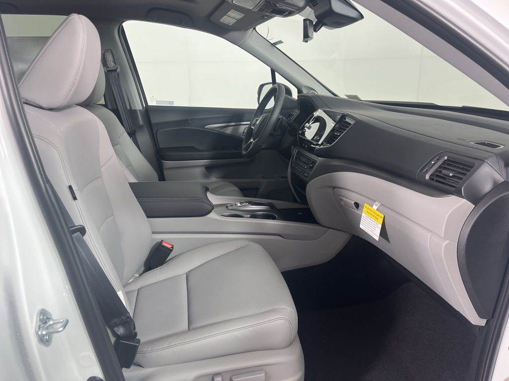 Thumbnail: 2026 Honda Ridgeline - 8