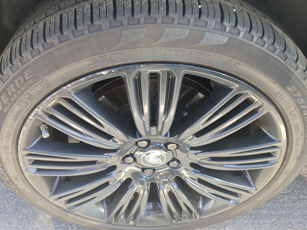Used 2021 Gray Land Rover Westminster image 8