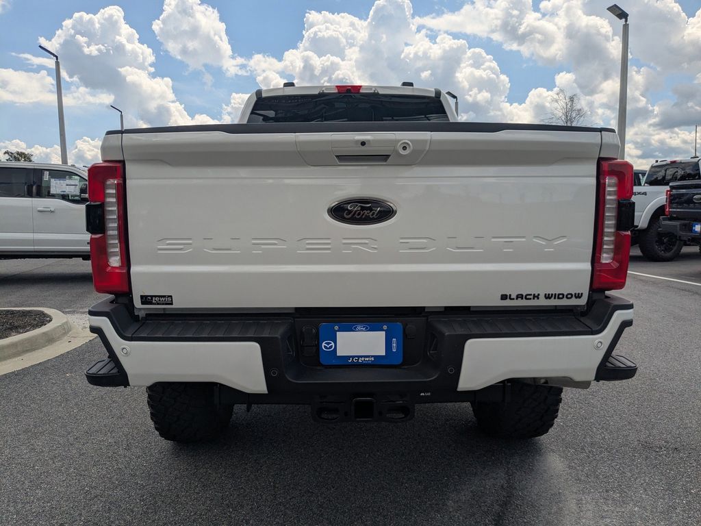 2025 Ford F-250 Super Duty Lariat