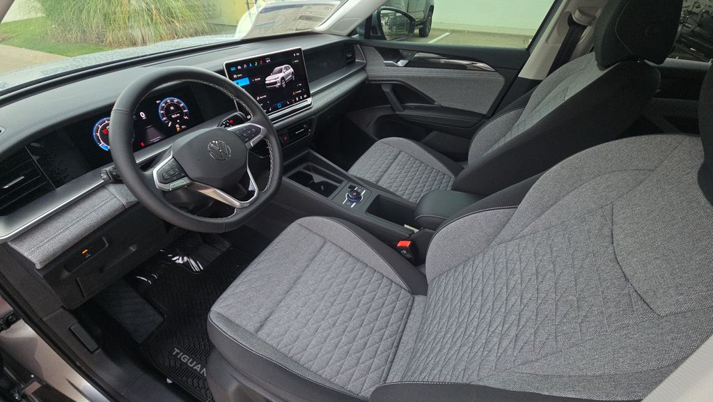 2025 Volkswagen Tiguan