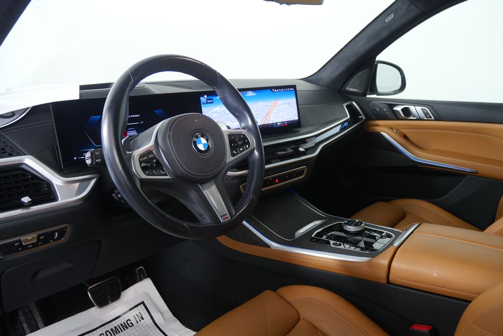 Thumbnail: 2023 BMW X7 - 13