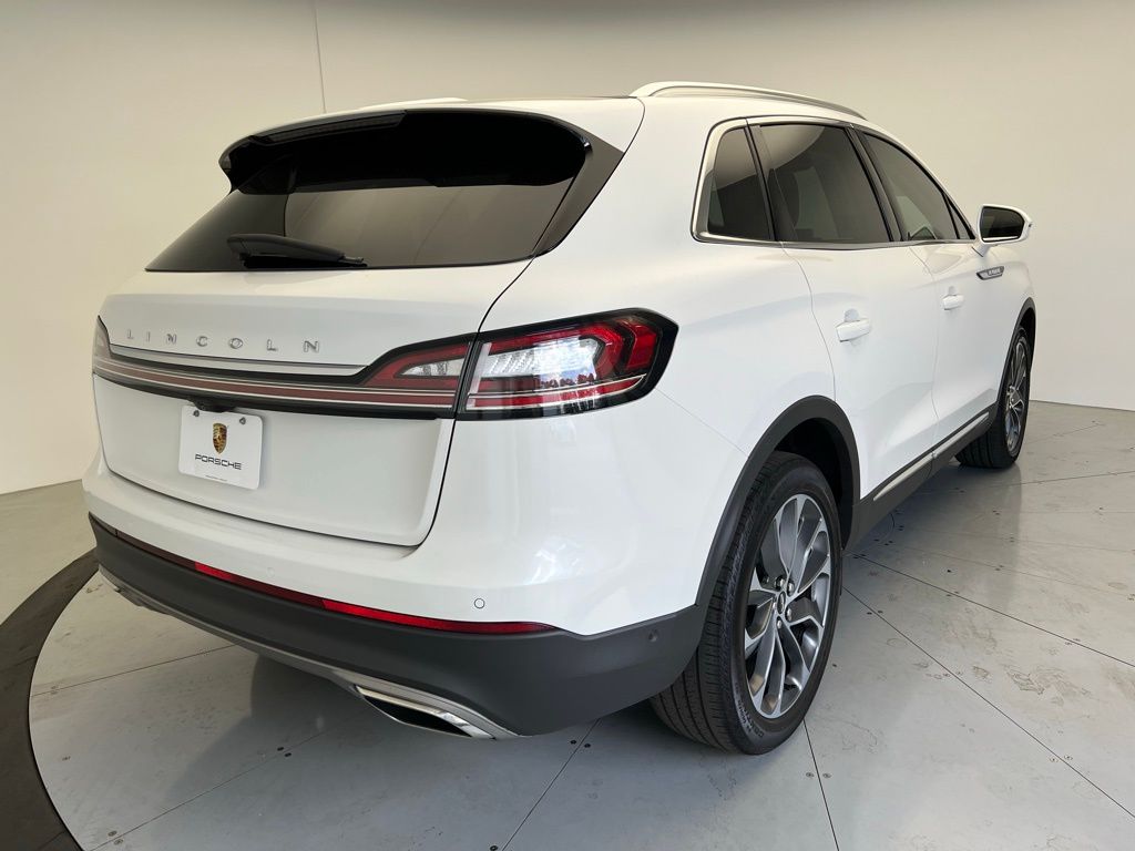 2022 Lincoln Nautilus Reserve 22