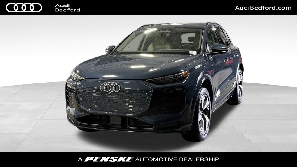 2025 Audi e-tron Premium -
                Bedford, OH