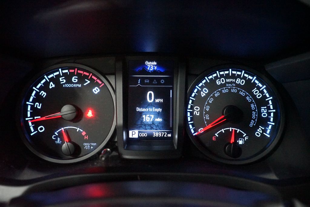 Thumbnail: 2023 Toyota Tacoma - 15