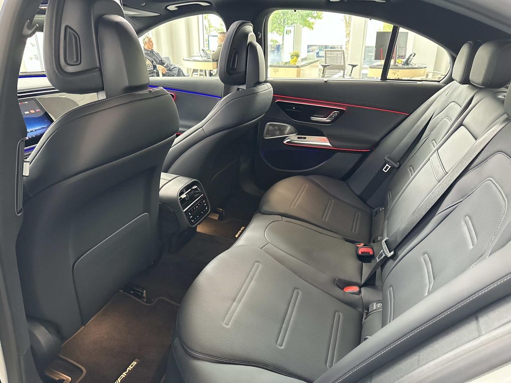 Thumbnail: 2026 Mercedes-Benz E-Class - 18