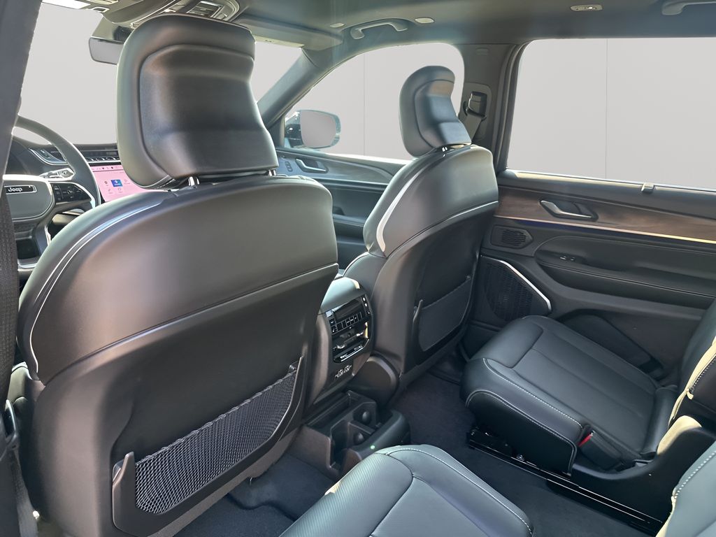 New Car 2025 Jeep Grand Cherokee L  Overland For Sale Under $60,000 In Austin, Texas