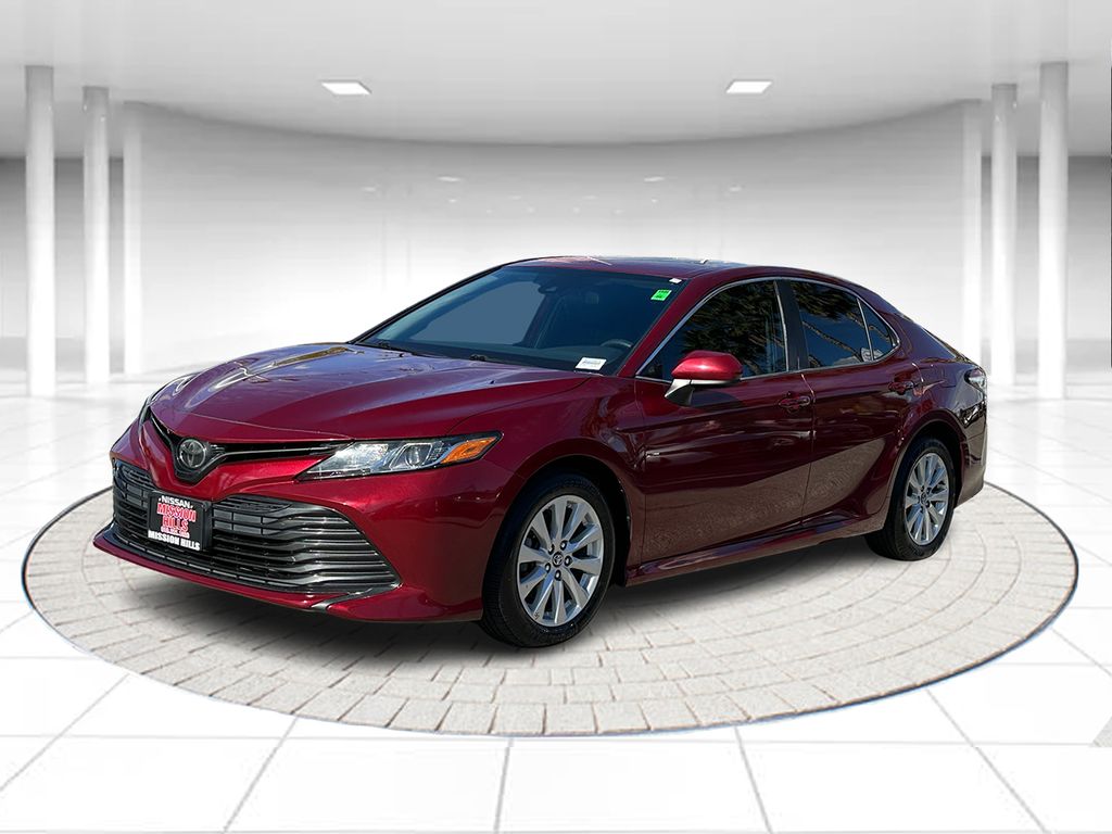 2020 Toyota Camry LE
