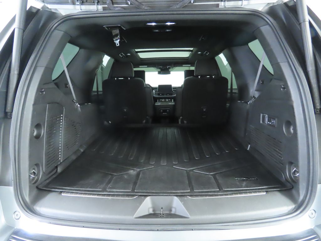 Thumbnail: 2023 Chevrolet Tahoe - 29