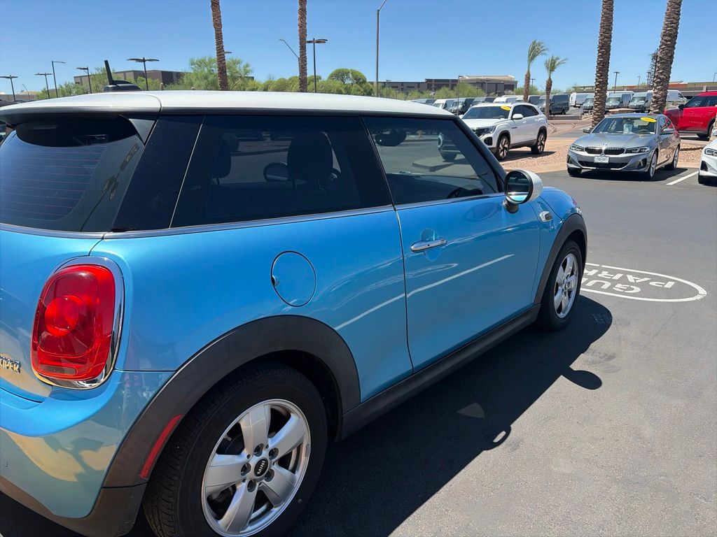 Thumbnail: 2015 MINI Cooper - 6