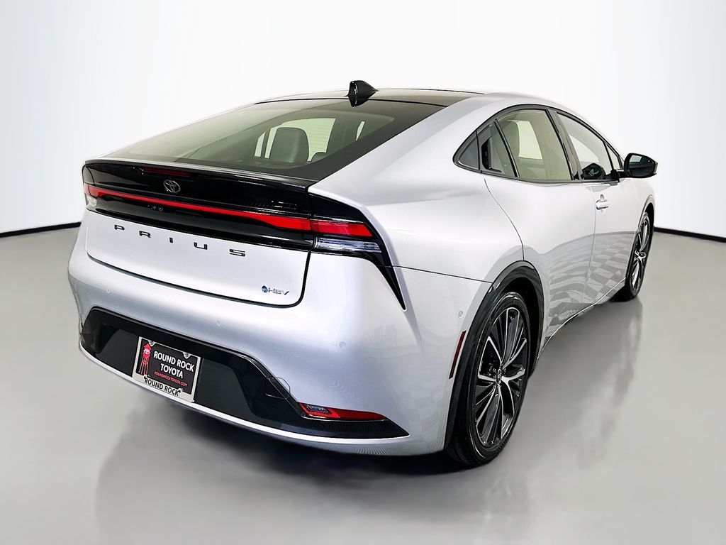 Thumbnail: 2025 Toyota Prius - 5