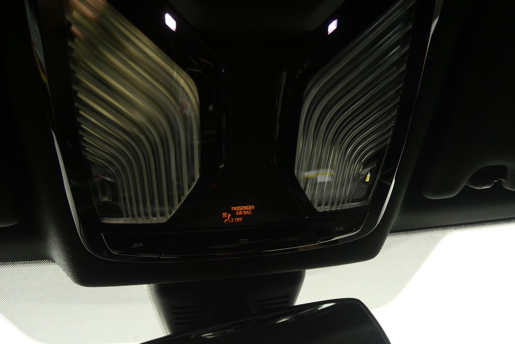 2025 BMW M2  16