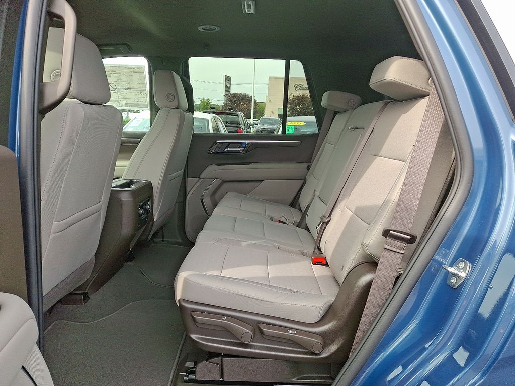 Thumbnail: 2025 Chevrolet Tahoe - 5