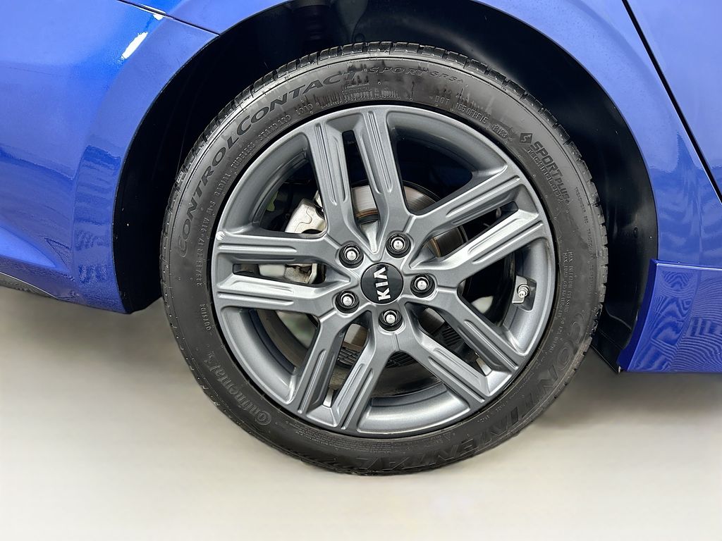 Thumbnail: 2020 Kia Forte - 31