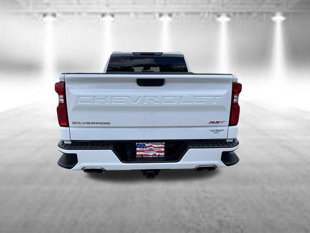 Certified Used 2022 White Chevrolet RST image 5