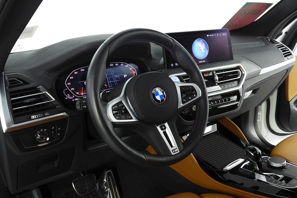 Thumbnail: 2025 BMW X4 - 31