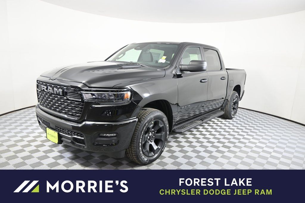 2026 RAM 1500 Express Crew Cab 4WD