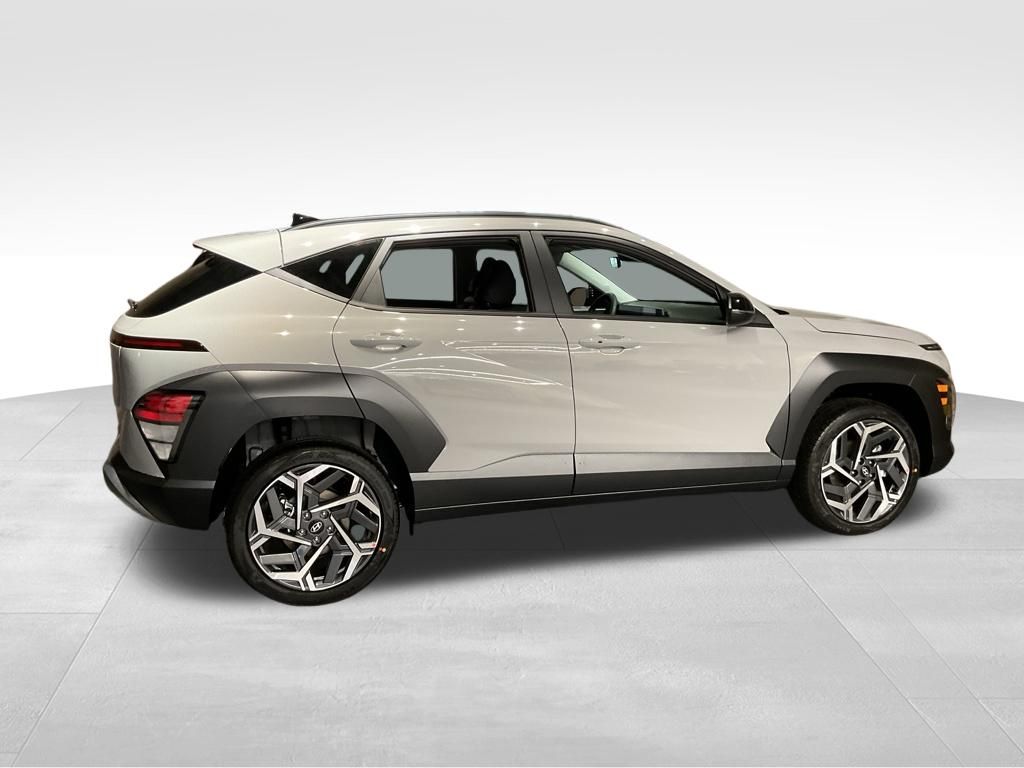 New 2026 Gray Hyundai SEL Premium image 3