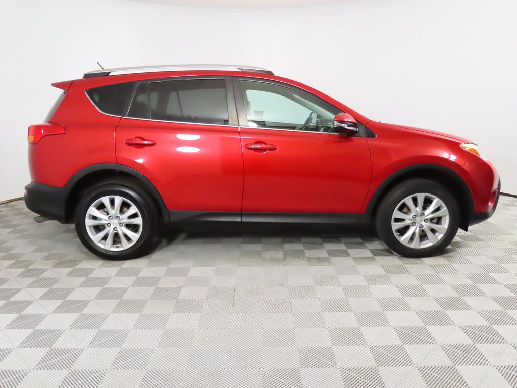 Thumbnail: 2014 Toyota RAV4 - 6
