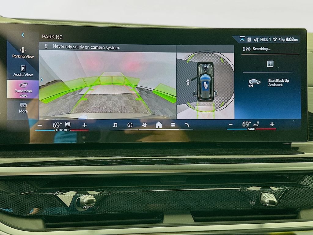 Thumbnail: 2026 BMW X5 - 13